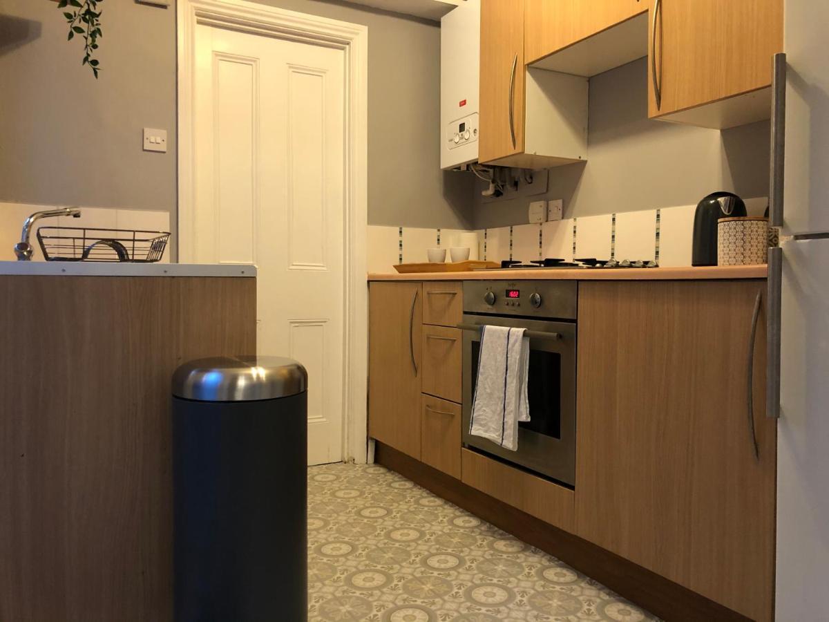 نيوكاسل أبون تاين Cosy 2 Double Bed Flat With Great Links In Lovely Area المظهر الخارجي الصورة